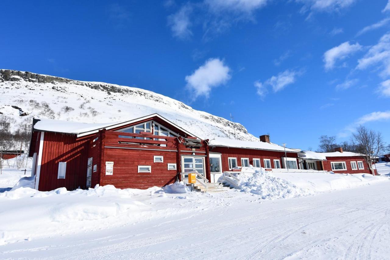 Kilpisjaerven Retkeilykeskus *